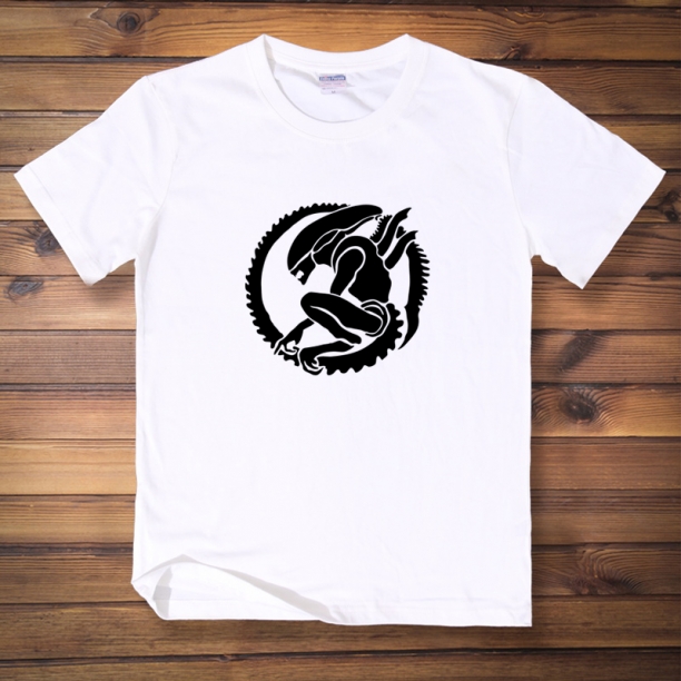 <p>XXXL Tshirt الغريبة تي شيرت</p>
