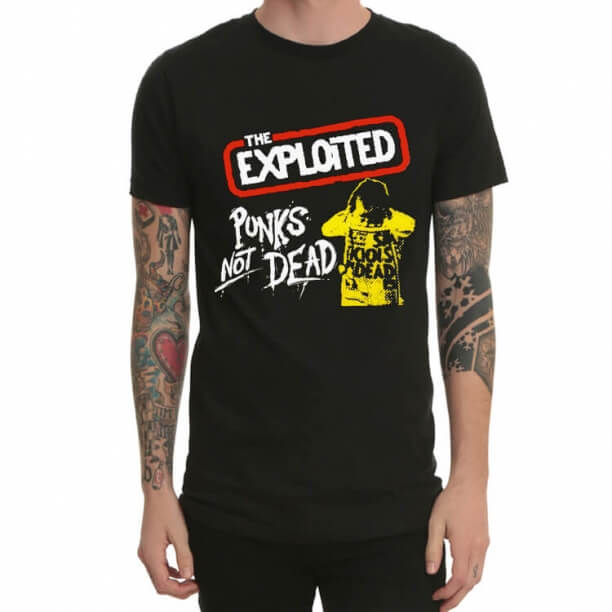 ใช้เสื้อยืดโลหะเก่าของ Exploited Street