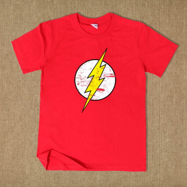 A camisa do super-herói do filme do flash para o verão 