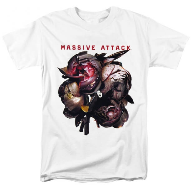 Attaque massive unique collectés T-shirt graphique Tees