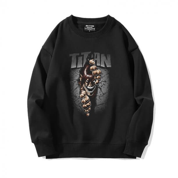Ataque a camisas pretas da Jaqueta Titan
