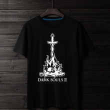 <p>Anime Dark Souls Tees Kvalitet T-Shirt</p>
