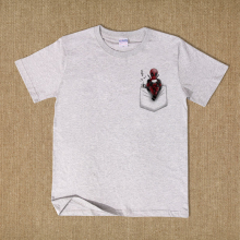 Preciosa camiseta de manga corta balck de la camiseta Deadpool