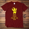<p>Vintage Anime Dark Souls Tee Hot Topic T-Shirt</p>
